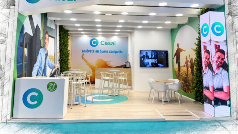 Soporte de publicidad exterior producido por Eventual