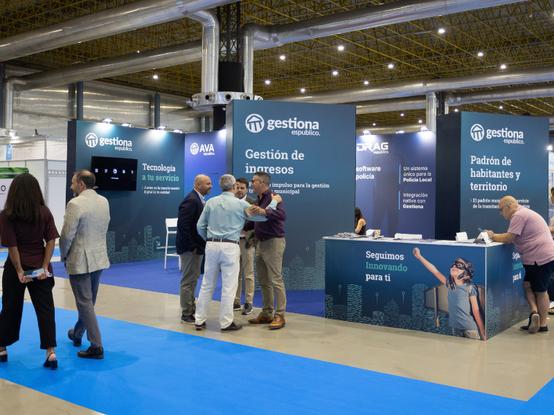Proyecto EXPOURBANIA realizado por Eventual